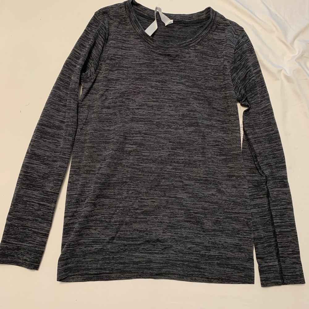 Lululemon Swiftly Relaxed